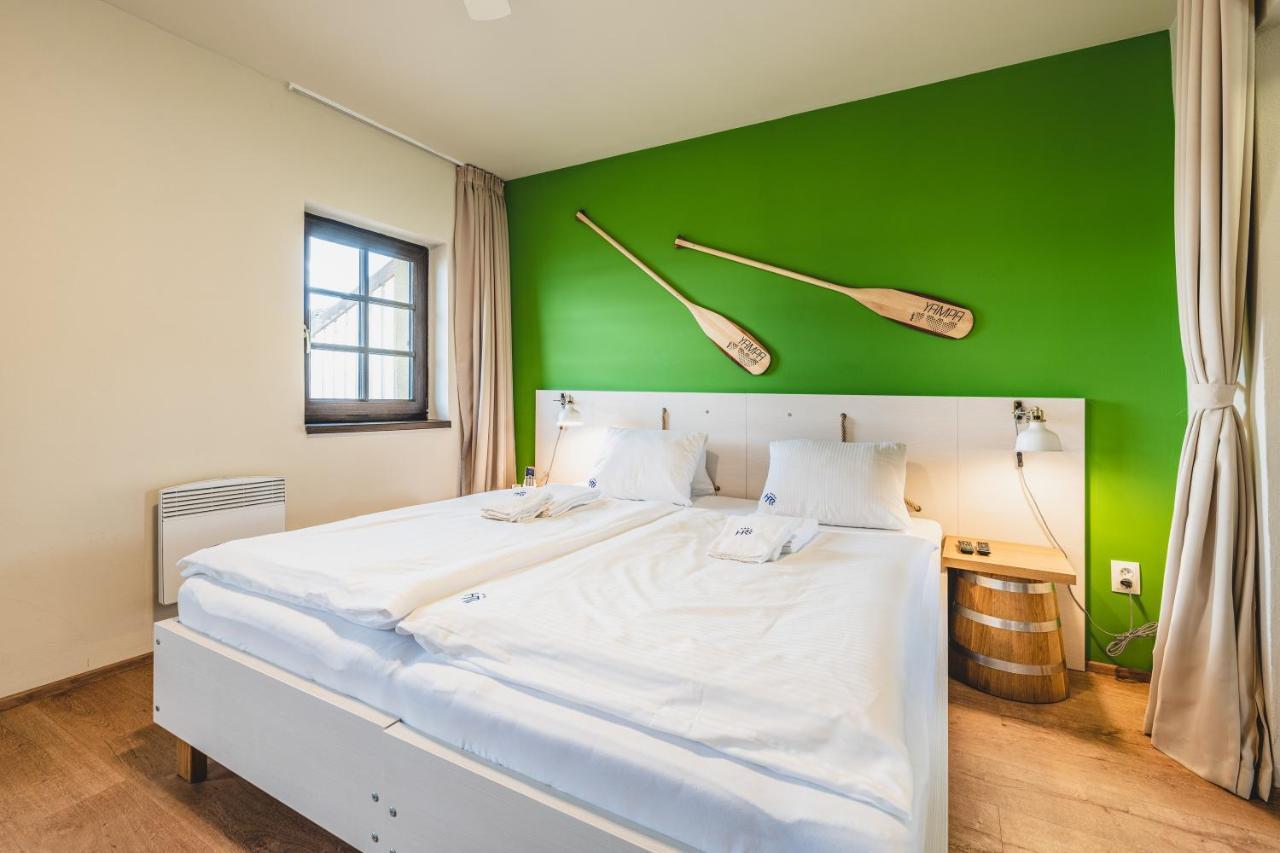 Hotel Resort Relax Dolní Vltavice Екстериор снимка