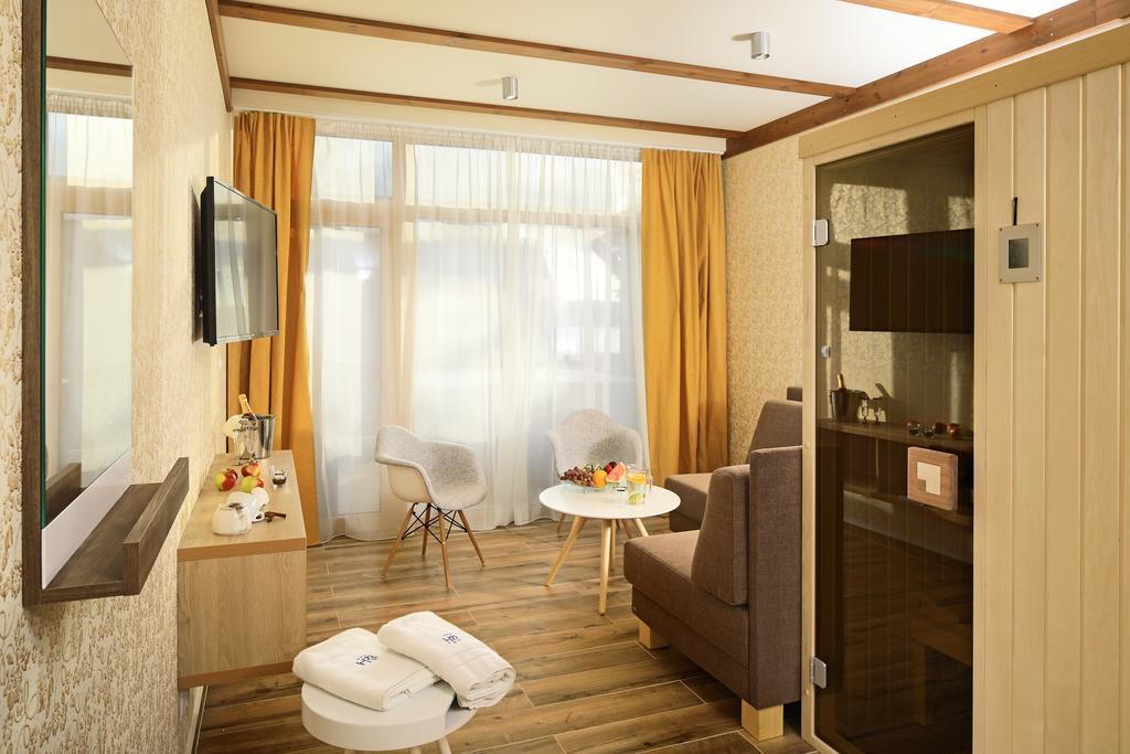 Hotel Resort Relax Dolní Vltavice Екстериор снимка