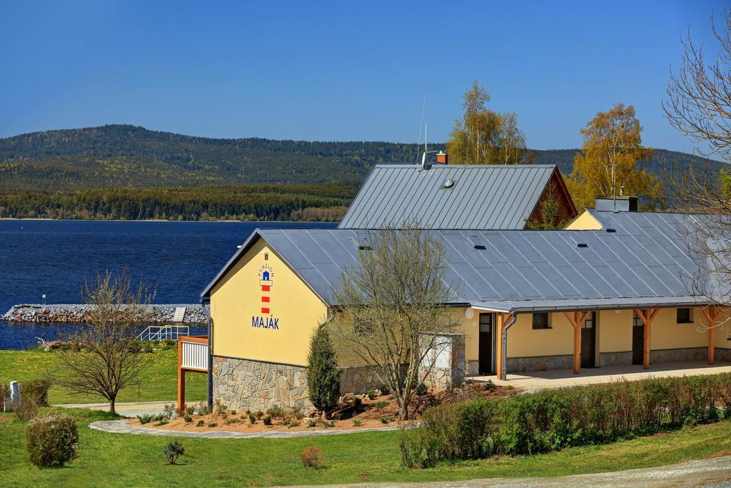 Hotel Resort Relax Dolní Vltavice Екстериор снимка